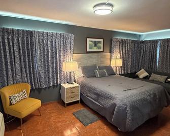 راولز موتل - ميسا - غرفة نوم