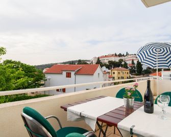 Apartments Tamara - Hvar - Balcón