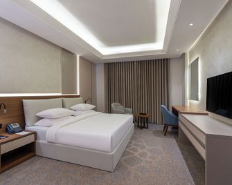 Voyage Hotel & Suites - Riyadh
