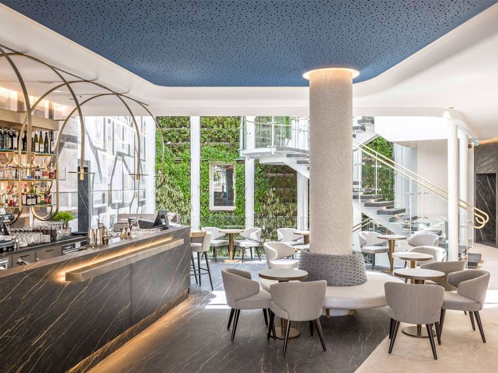 هوتل فرينزيه إي كونتينينتال - لا سبيزيا - مطعم