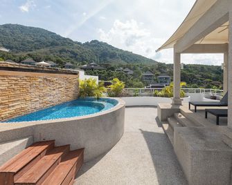 Phunawa Resort - Karon