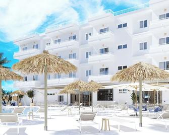 Apartamentos HSM Lago Park - Can Picafort - Building