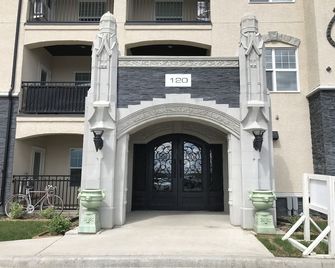 Spacious newly built comfortable apartment - 2 beds, 2 bathrooms - Saskatoon - Building