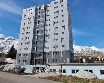 Graynite-High Altitude Apartment - Passo del Tonale - Edificio