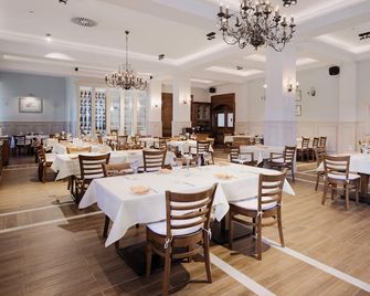 Dworzysko Hotel & Restaurant - Szczawno-Zdroj - Restaurante