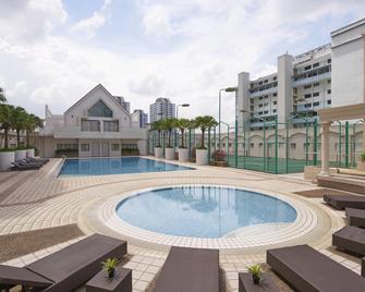 Village Residence West Coast - Singapore - Pool