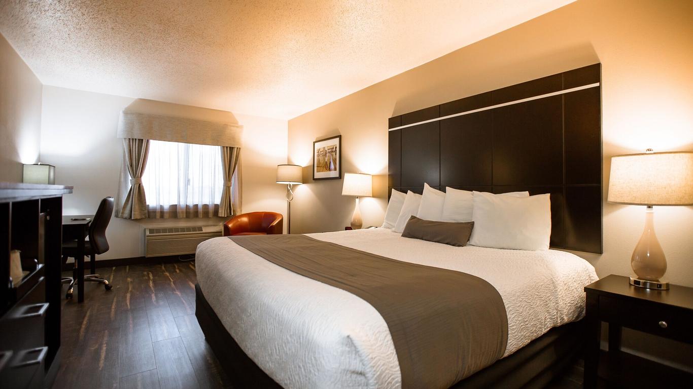 Ten Pin Inn & Suites