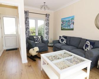 Bungalow - Fishguard - Living room