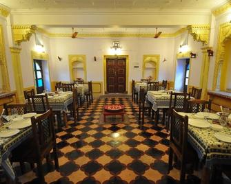 Hotel Nawal Sagar Palace - Būndi - Restaurant