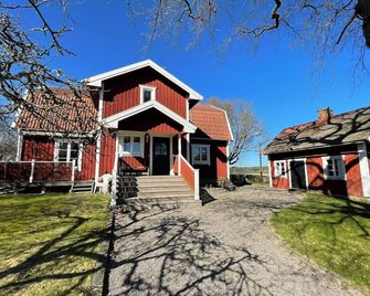 Brunnsta Gård - Bålsta
