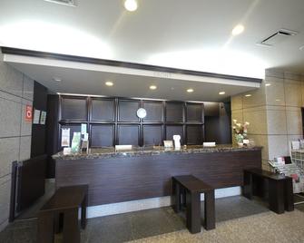 Hotel Route-Inn Koriyama Inter - Kōriyama - Front desk