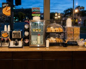 Mountain Star Inn - Cedar City - Buffet