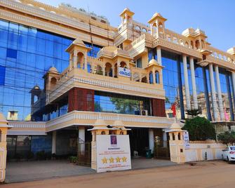 Empires Hotel - Bhubaneswar - Edificio