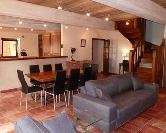 Le Vieux Château - Leynes - Leynes - Comedor