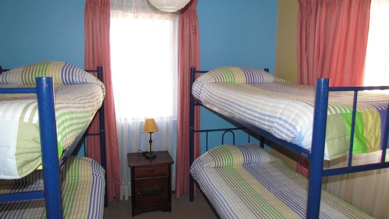 De La Costa Cabanas