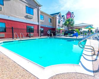 Econo Lodge Inn and Suites East Houston I-10 - Houston - Bể bơi