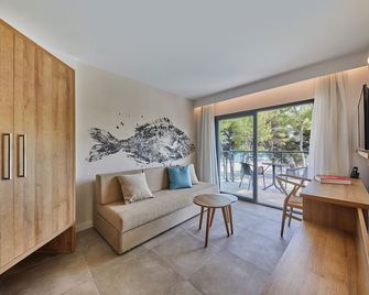 Sofia Alcudia Beach - Alcudia - Вітальня