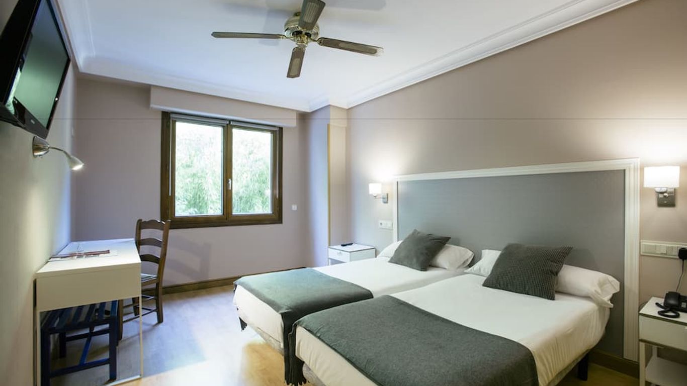 مونتي يوليا هوتل