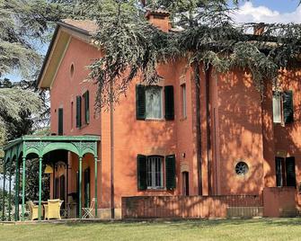 Villa Resta - Top Floor - Castel San Pietro Terme - Bâtiment