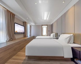 Atour Hotel Kunming Dianchi Lake - Kunming - Bedroom