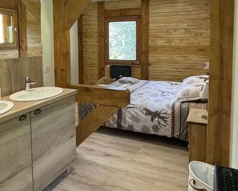 Mountain chalet with panoramic views over the entire valley - Plainfaing - Chambre