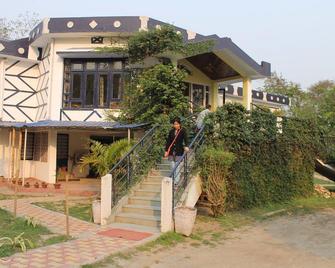 Jonaki Kareng - Kaziranga - Building