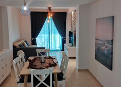 Sea you soon apartment. Lloret de Mar city center - Lloret de Mar - Dining room