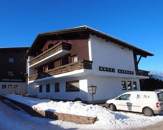 Hotel Sonnhof - Mutters - Gebouw