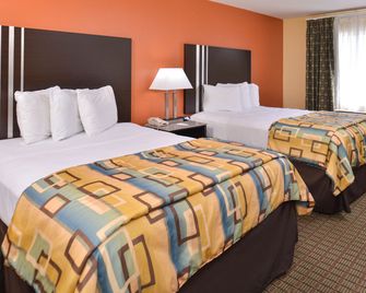 Douglas Inn And Suites - Cleveland