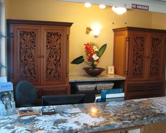 Hale Kona Kai by Casago Kona - Kailua-Kona - Front desk