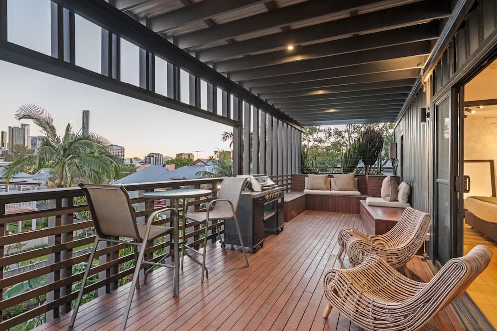 New Farm Apartment with Balcony City Views - בריסביין - מרפסת