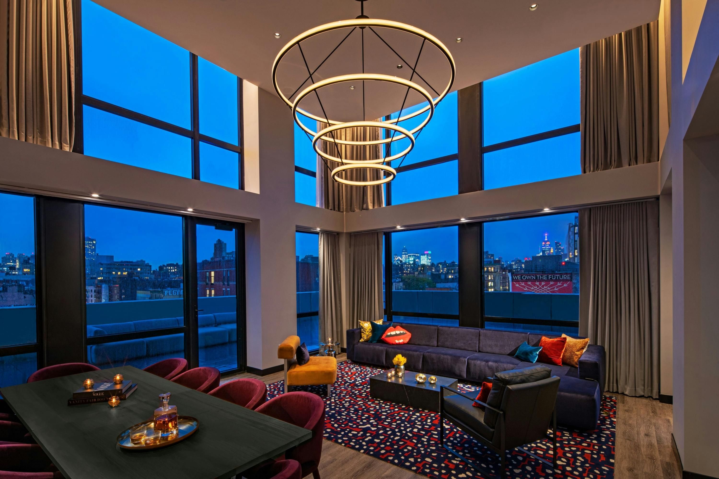 Moxy Nyc Lower East Side thumbnail 3