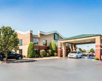 Quality Suites - Paducah - Rakennus