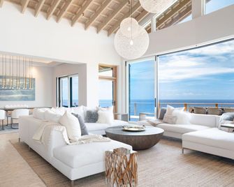 Oil Nut Bay - Virgin Gorda - Living room