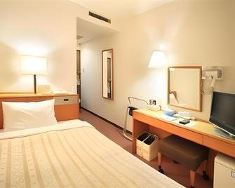 Sun Hotel Wakayama - Wakayama - Schlafzimmer