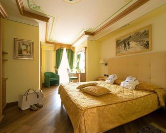 Hotel Alle Alpi - Moena - Bedroom
