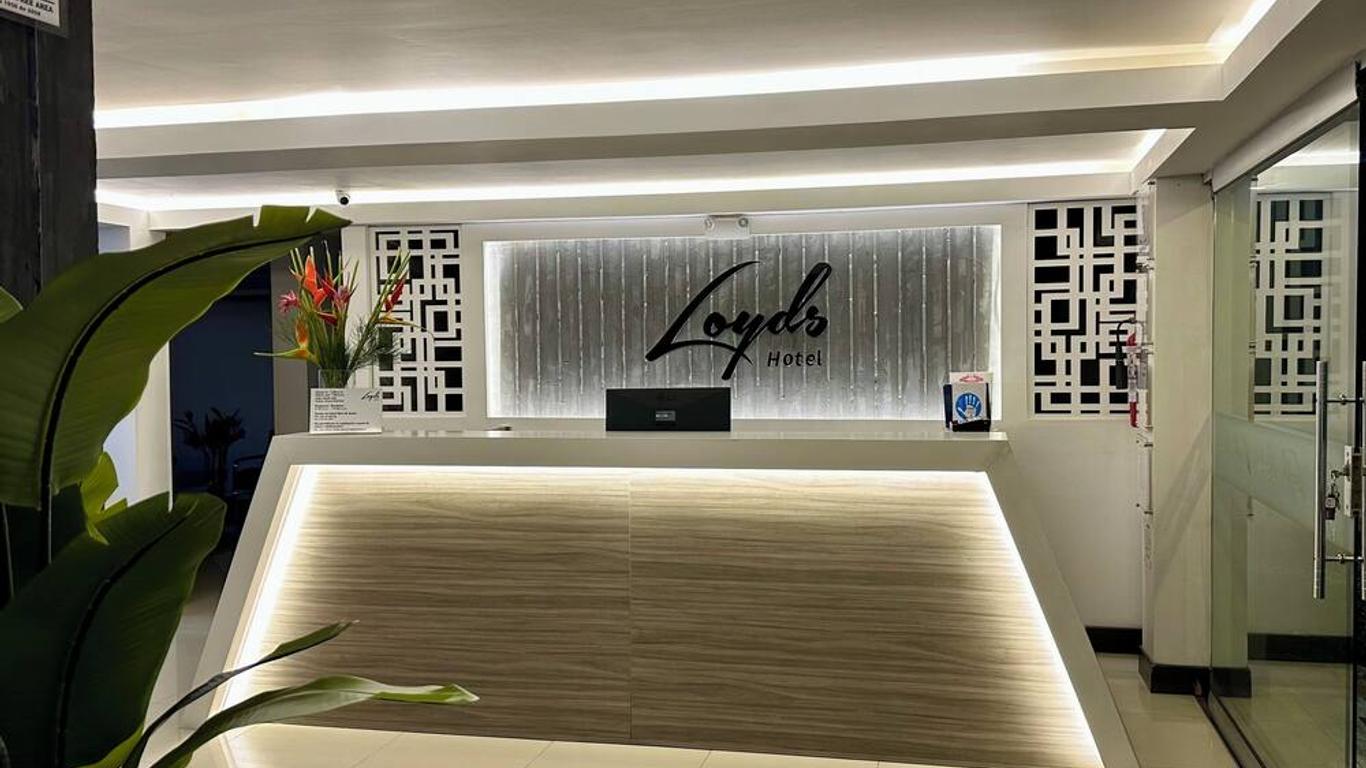 Hotel Loyds