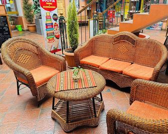 Hostal La Posada De La Abuela - La Paz - Lounge