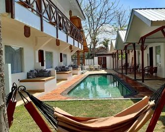 Katara Gili, Boutique Rooms and Bungalows - Gili Trawangan - Pool