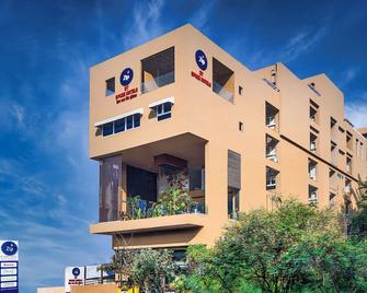 Zip by Spree Hotels Kolhapur - Kolhapur - Gebäude