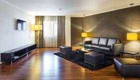 Radisson Blu Hotel, Lisbon - Lisbon - Living room
