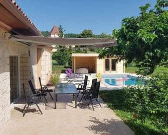 Gîte les manoques - Prayssac - Piscine