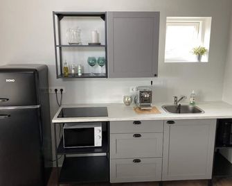 Brim Guesthouse, with ocean view - Sauðarkrokur - Kitchen
