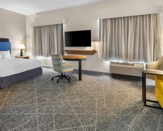 Hampton Inn & Suites Fort Worth/Forest Hill - Forest Hill - Bedroom
