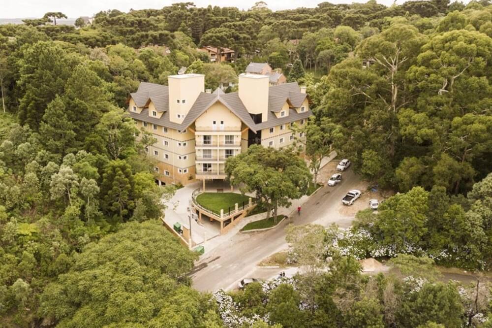 Sky Serra Hotel - גרמאדו - בניין