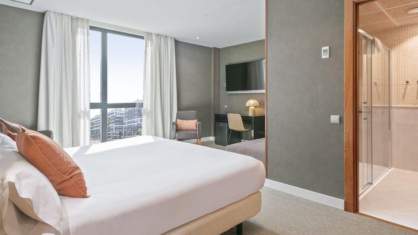 هوتل أكتا سانت جاست