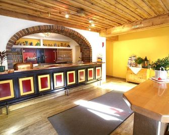 Gasthof zur Post - Hinterstoder - Front desk