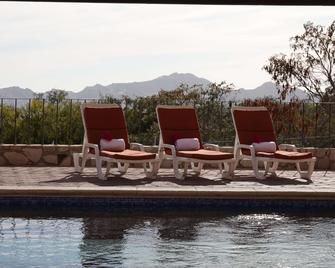 Sunrock Hotel & Suites - Cabo San Lucas - Alberca