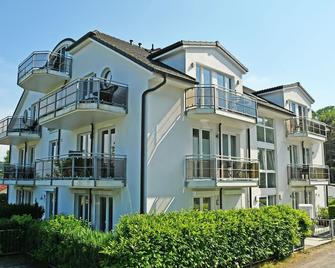 Ferienwohnung Moewennest mit Balkon - Sellin - Будівля