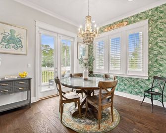 Coastal Cottage at 30A - Rosemary Beach - Dining room